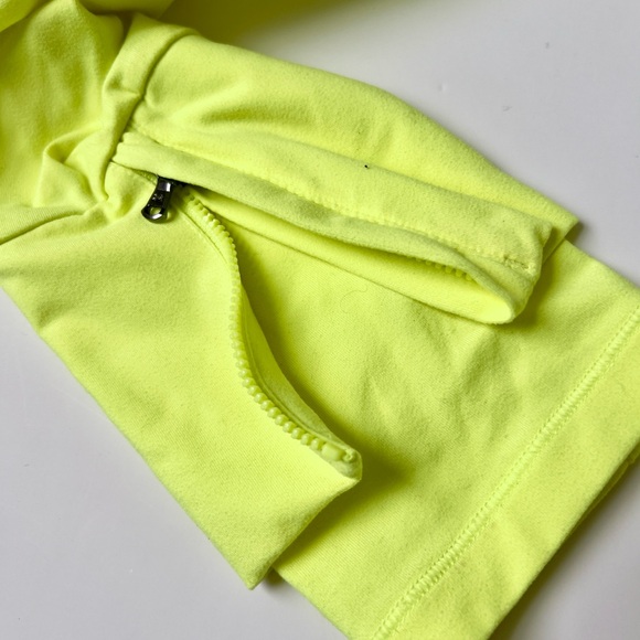 Under armour zippered sweatshirt - Picture 4 of 6